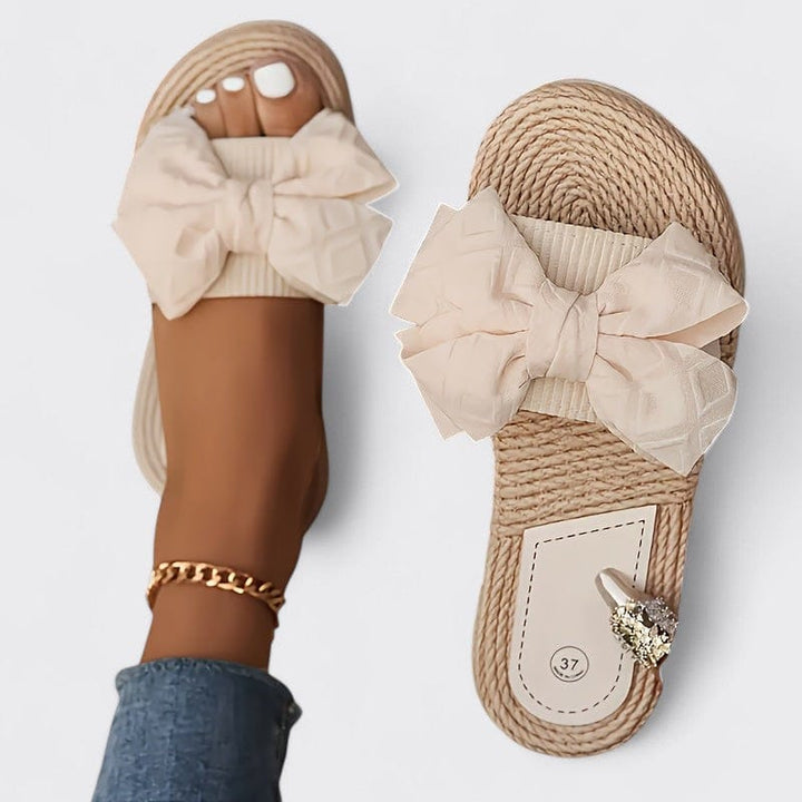 Revie - Sandały z kokardą Grace 