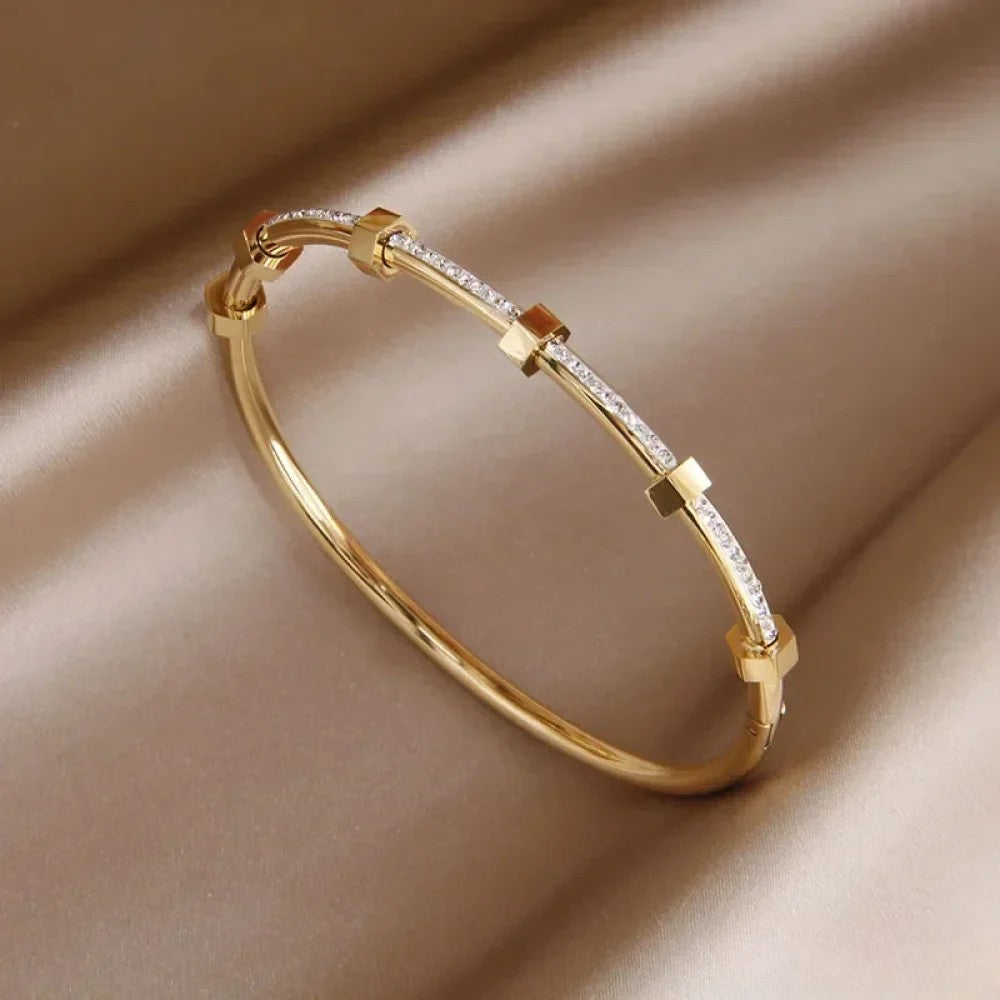 Lory Gold Bracelet