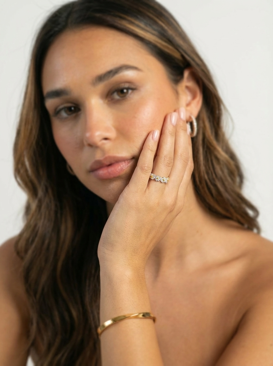 FIORI D'ORO | PIERŚCIONEK SZEPT PIĘKNA